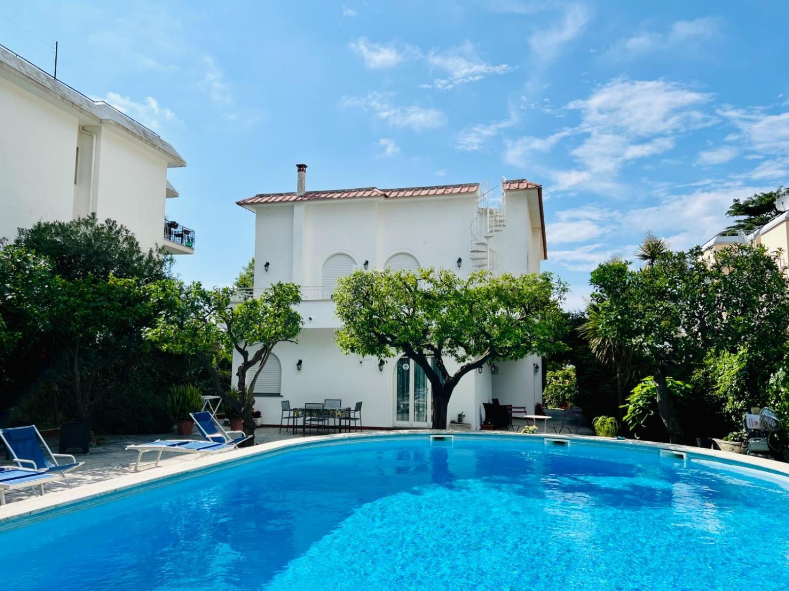 Villa Harmony Sorrento Meta Bagian luar foto
